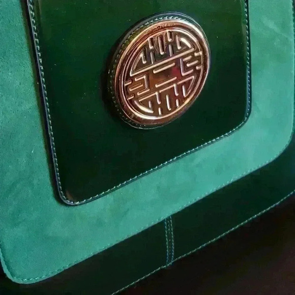 Ferris & Mor Green Faux Leather and Suede Purse - Picture 9 of 13